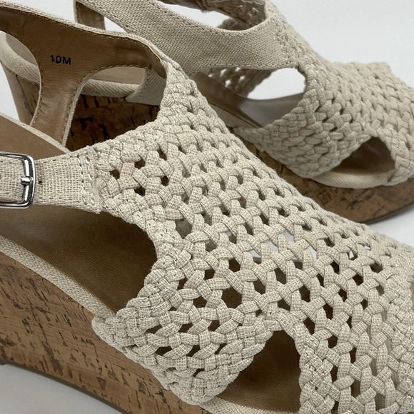 SO Taffy Natural Woven Wedge Sandals NIB NWT - Picture 4 of 5